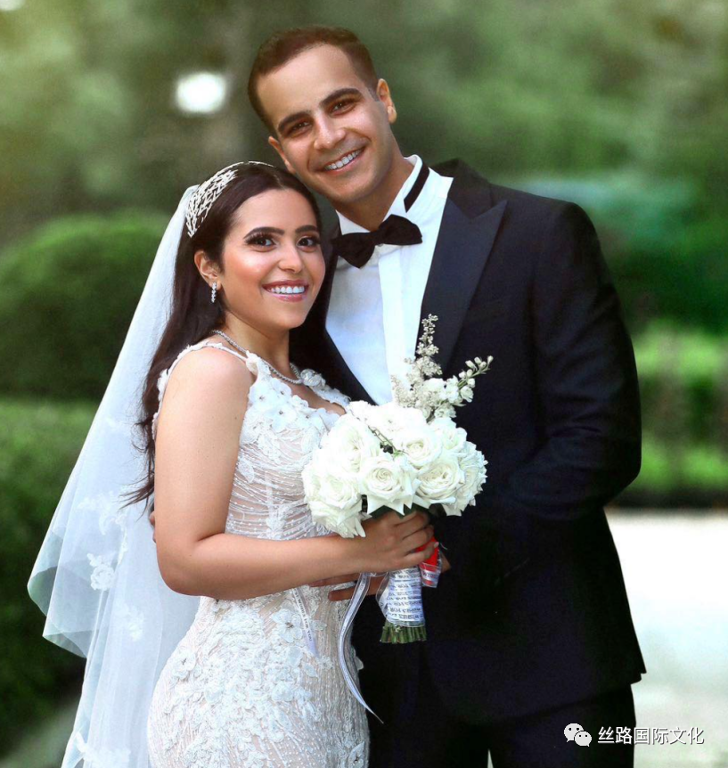 埃及 婚纱照.png