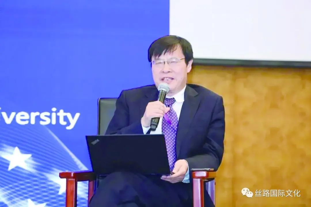 发言 史志钦.jpg