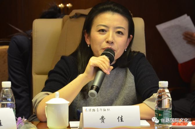 费佳.jpg