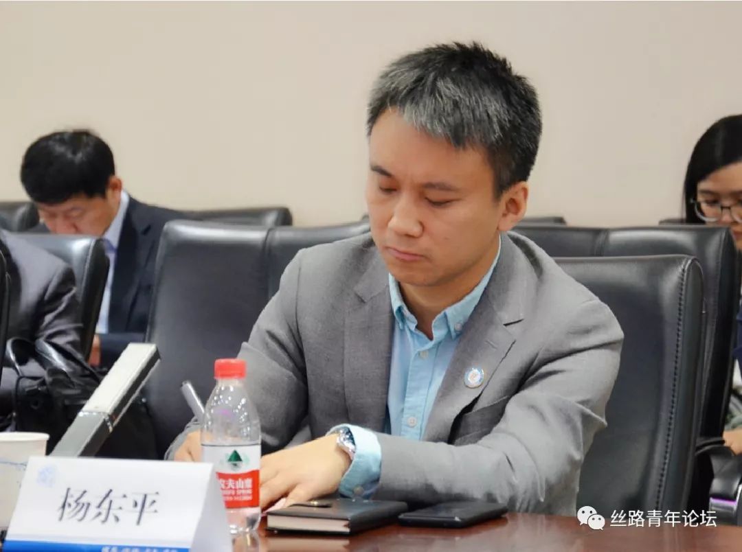 研讨会杨东平.jpg