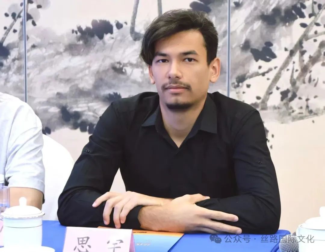 思宇.jpg
