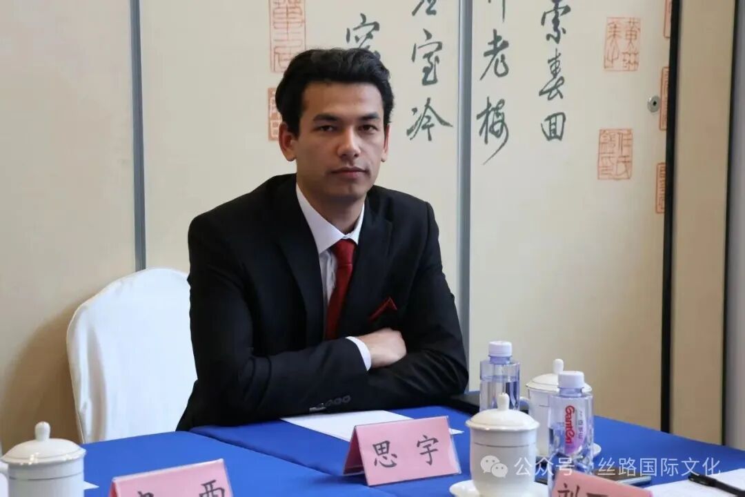 思宇.jpg